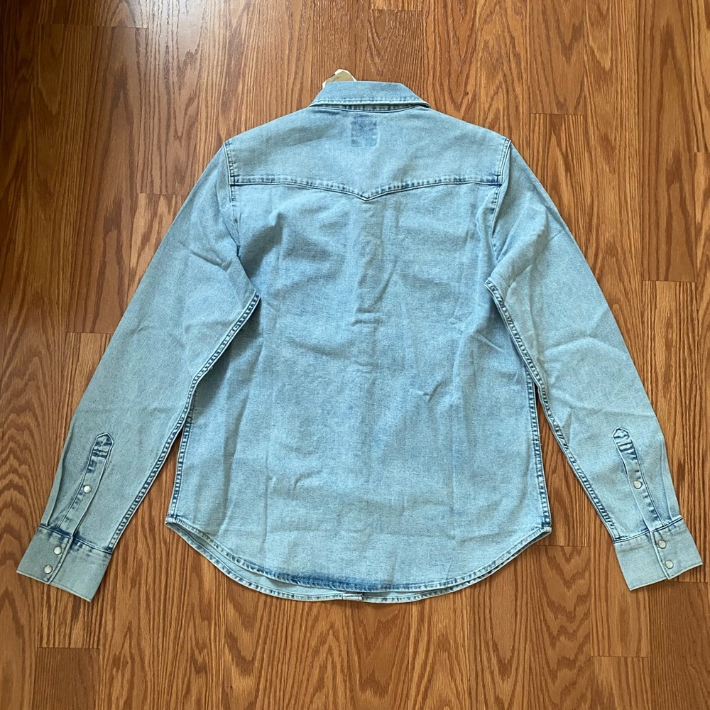 LEVI’S Ultimate Western Women Long Sleeve Shirt - Picture 6 of 9